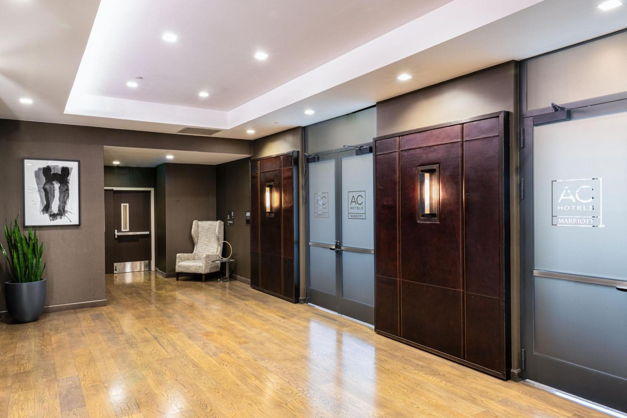 Ac Hotel By Marriott Fort Worth Downtown Екстериор снимка