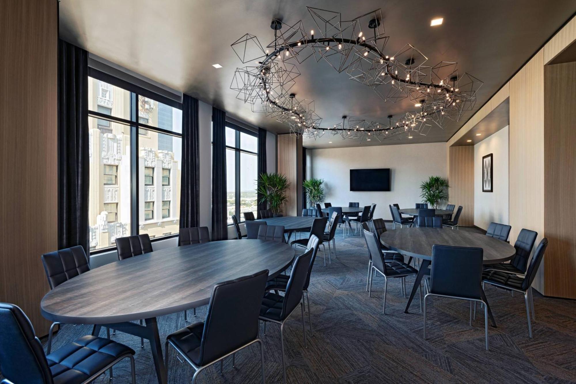 Ac Hotel By Marriott Fort Worth Downtown Екстериор снимка